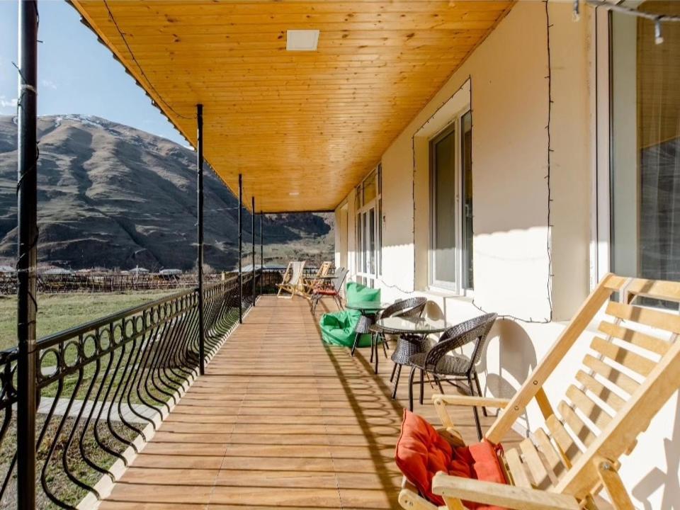 Cozy Hotel Kazbegi Exteriér fotografie